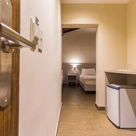 Studio Junior Triple